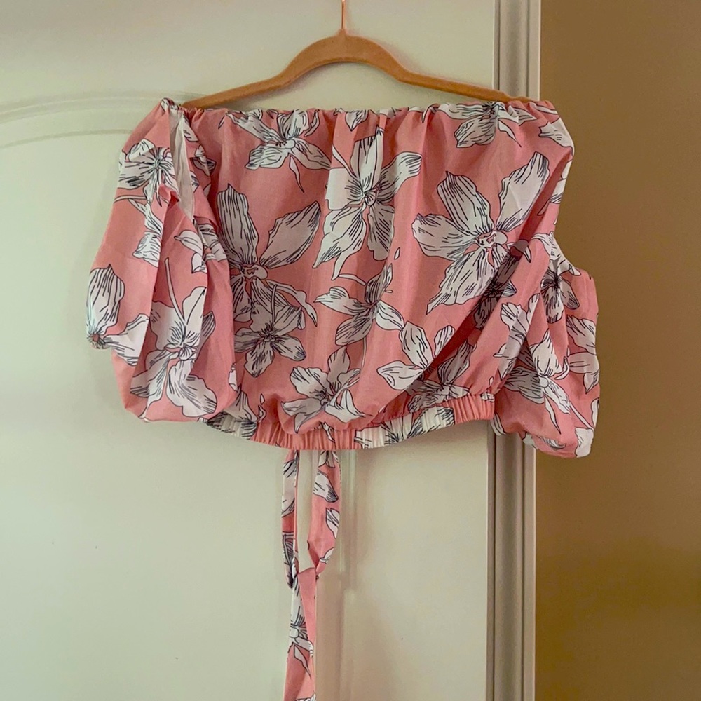 Beautiful Flirty Crop Top